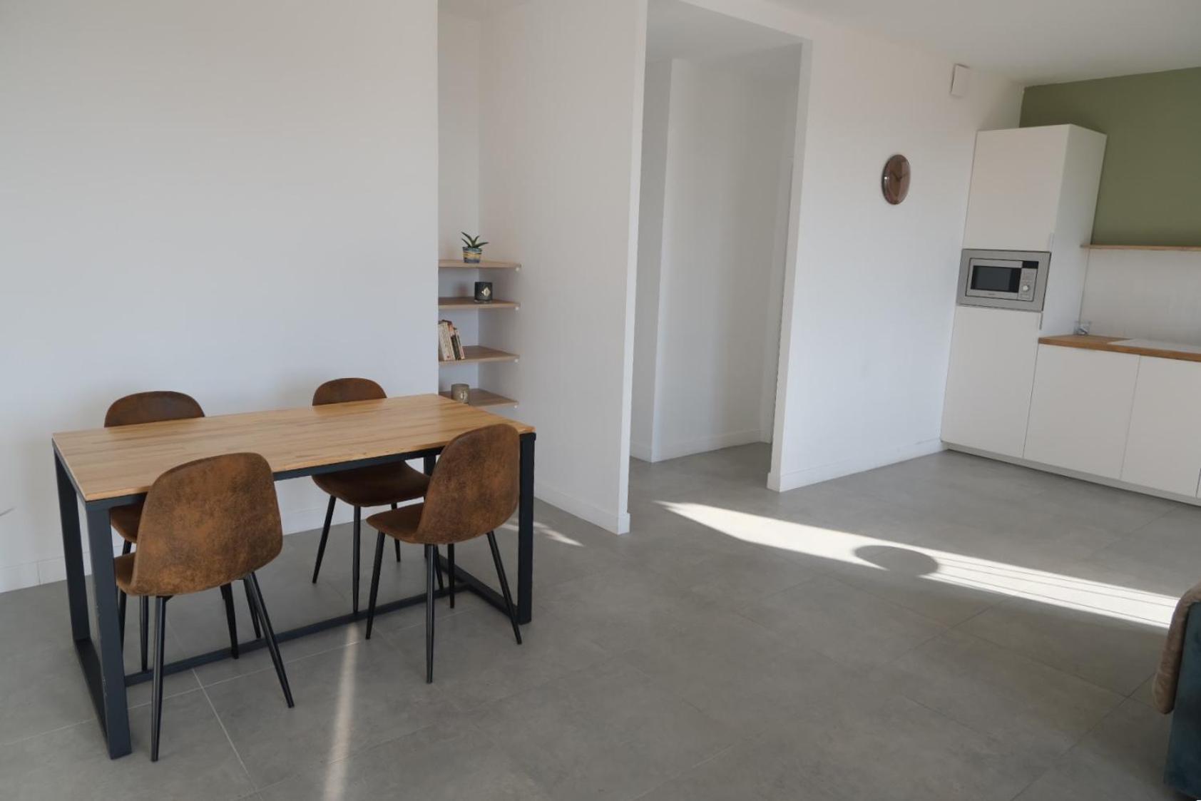 Grand Appartement 80M² - Suite Parentale Вийёрбан Экстерьер фото